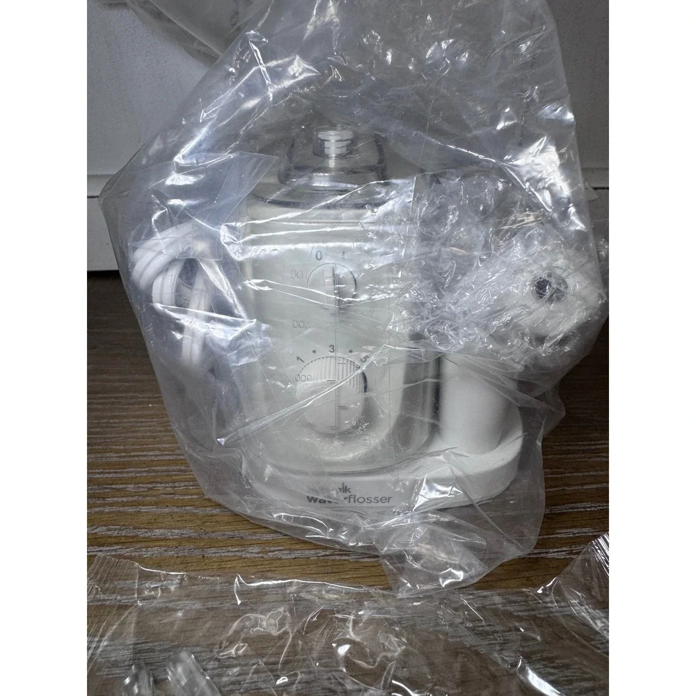 Waterpik Nano Plus Water Flosser White WP-320W Compact Travel Oral Irrigator